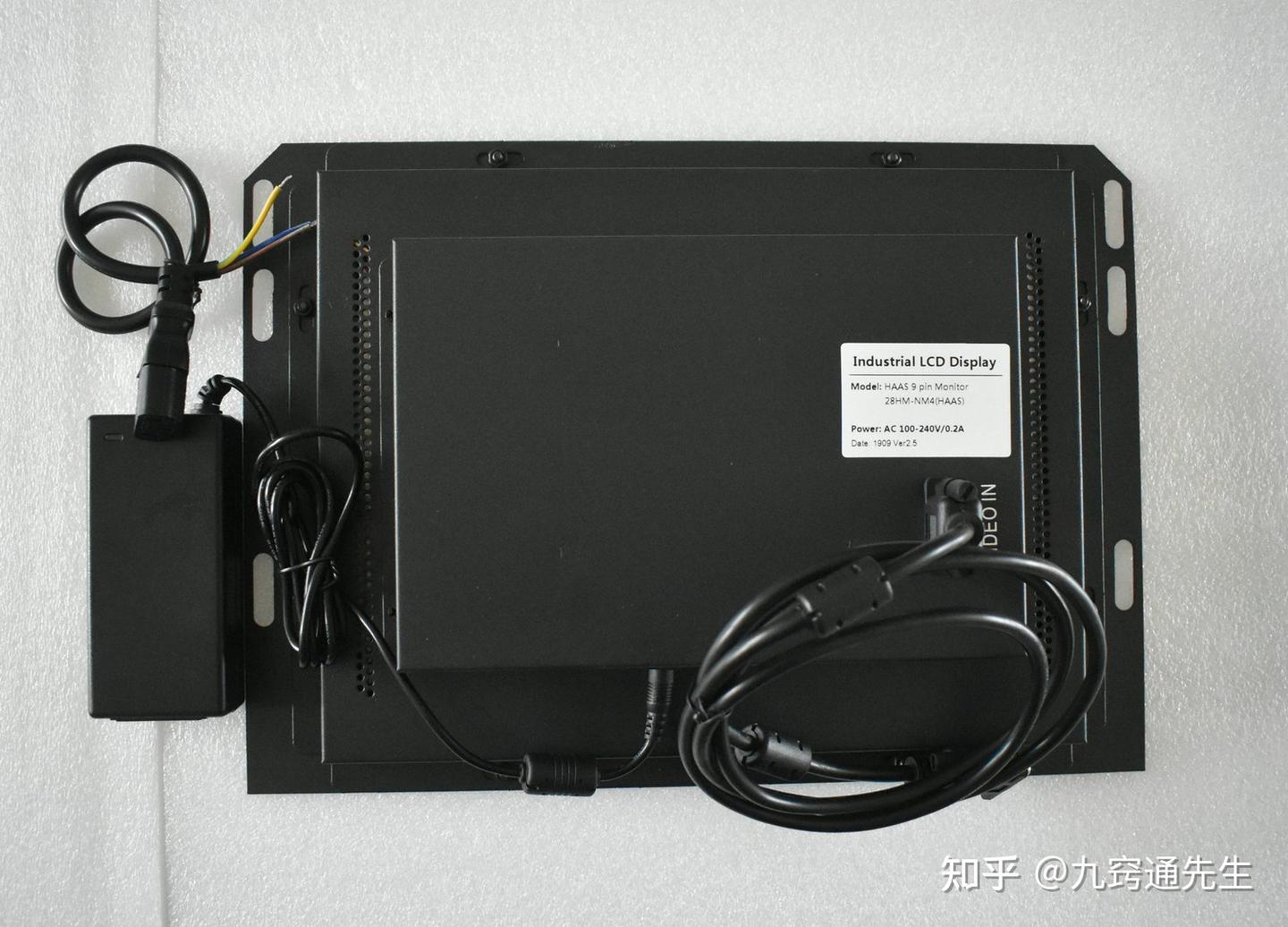 哈斯HAAS机床老旧CRT显示器升级液晶替换案例