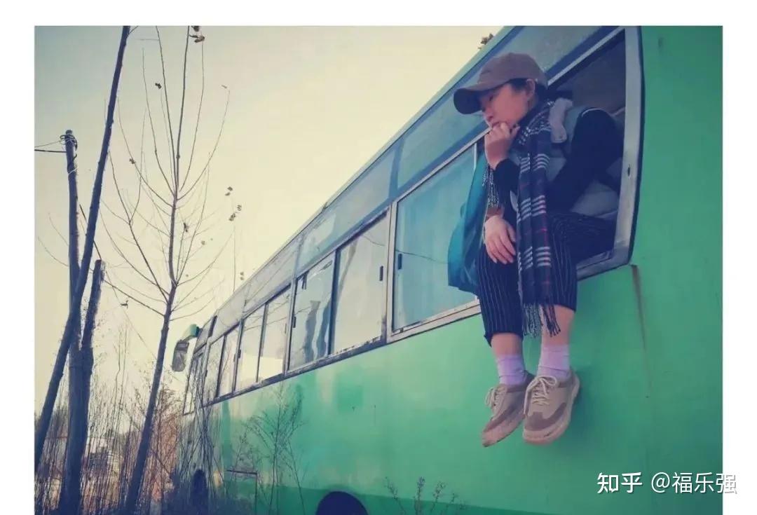ѧУΥ