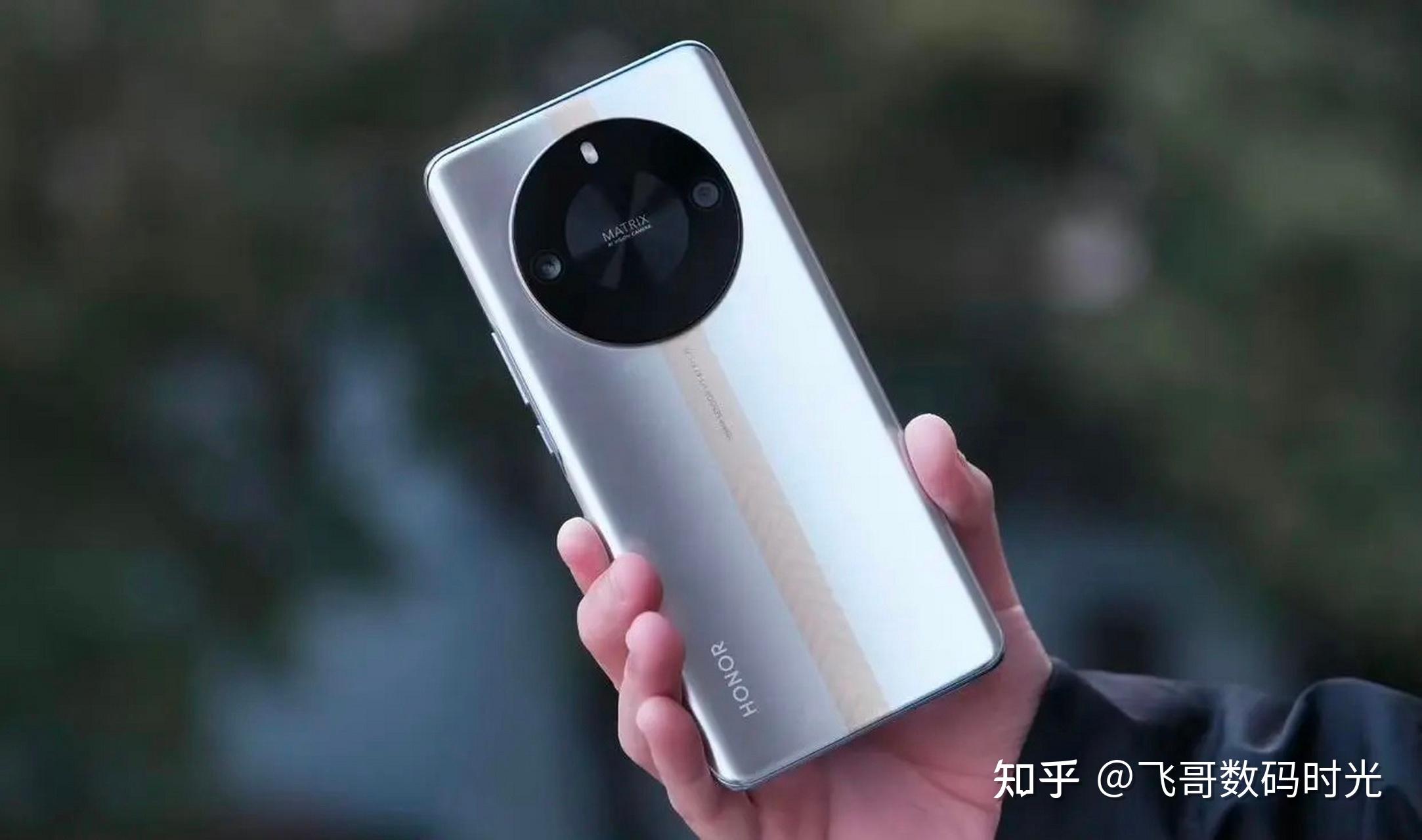 神似华为mate60,12gb 256gb跌入1800,荣耀真香机不能再等了!