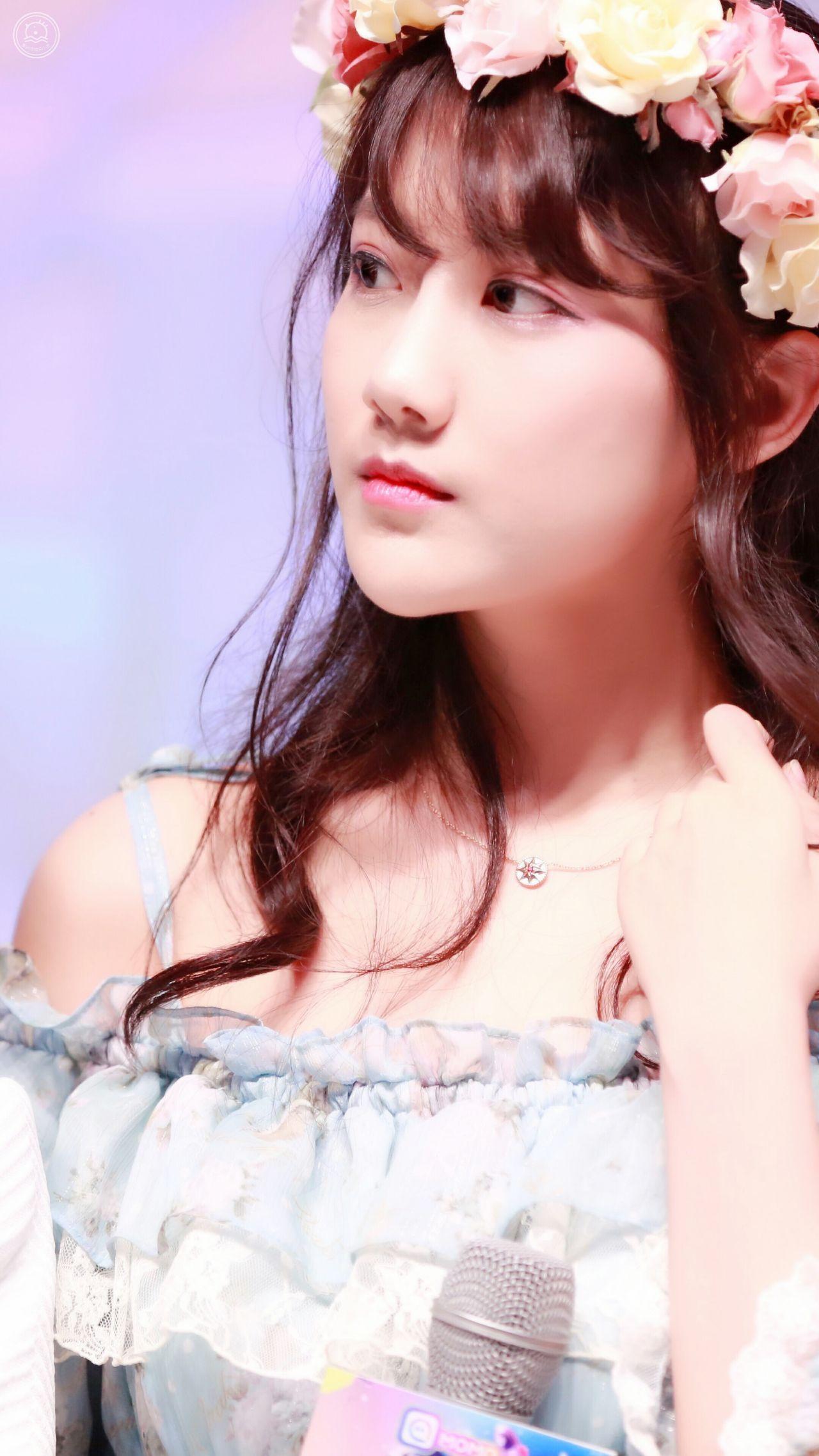 李艺彤有哪些特别好看的照片