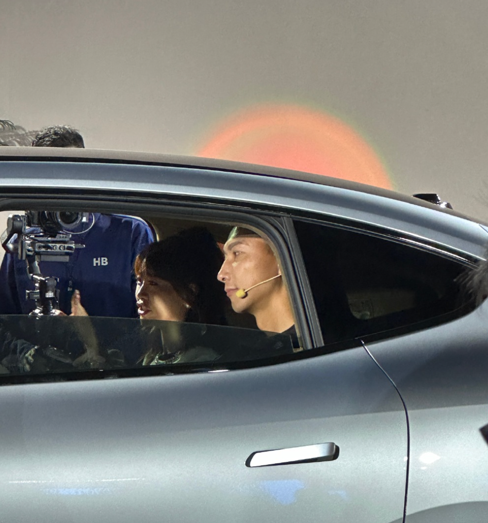 易建联的车2139万起昊铂ht精英家庭首选300万内后排的天花板67