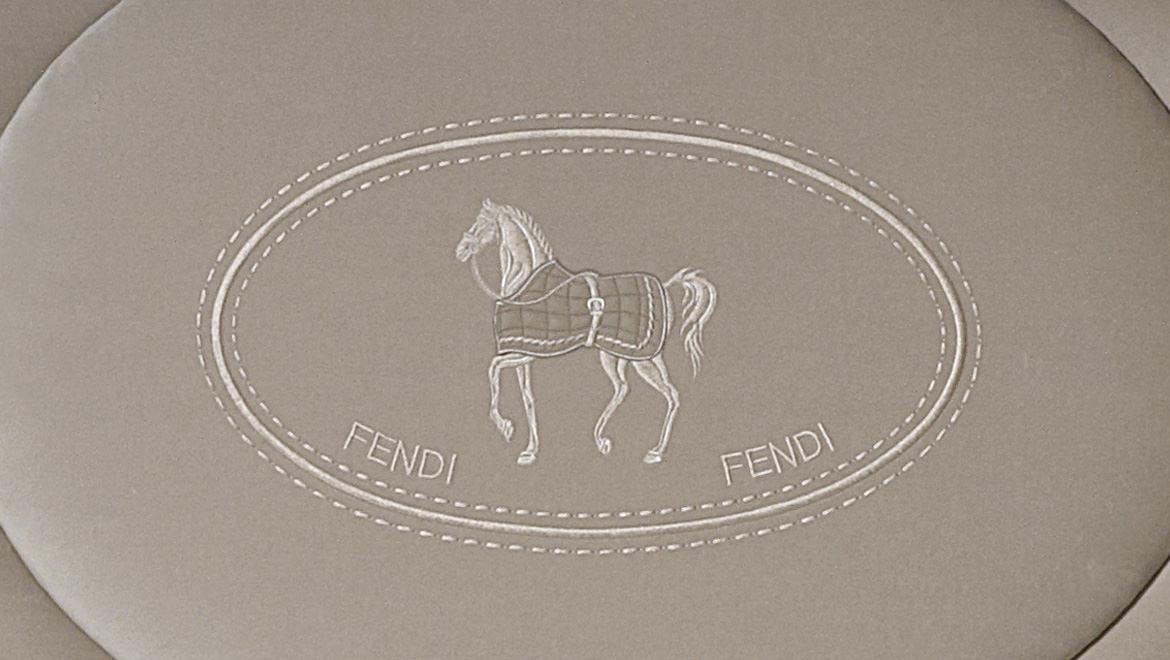芬迪logo壁纸图片