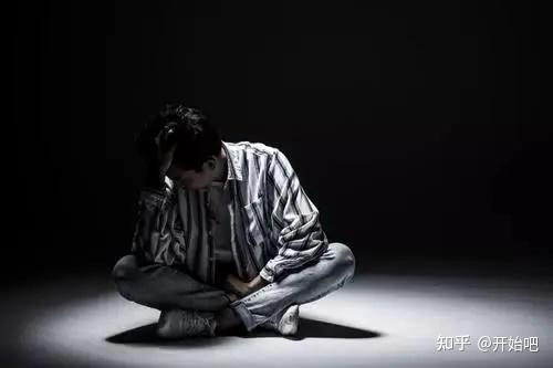 【心理学效应】从众效应,跟随大多数人的想法或态度对吗? - 知乎