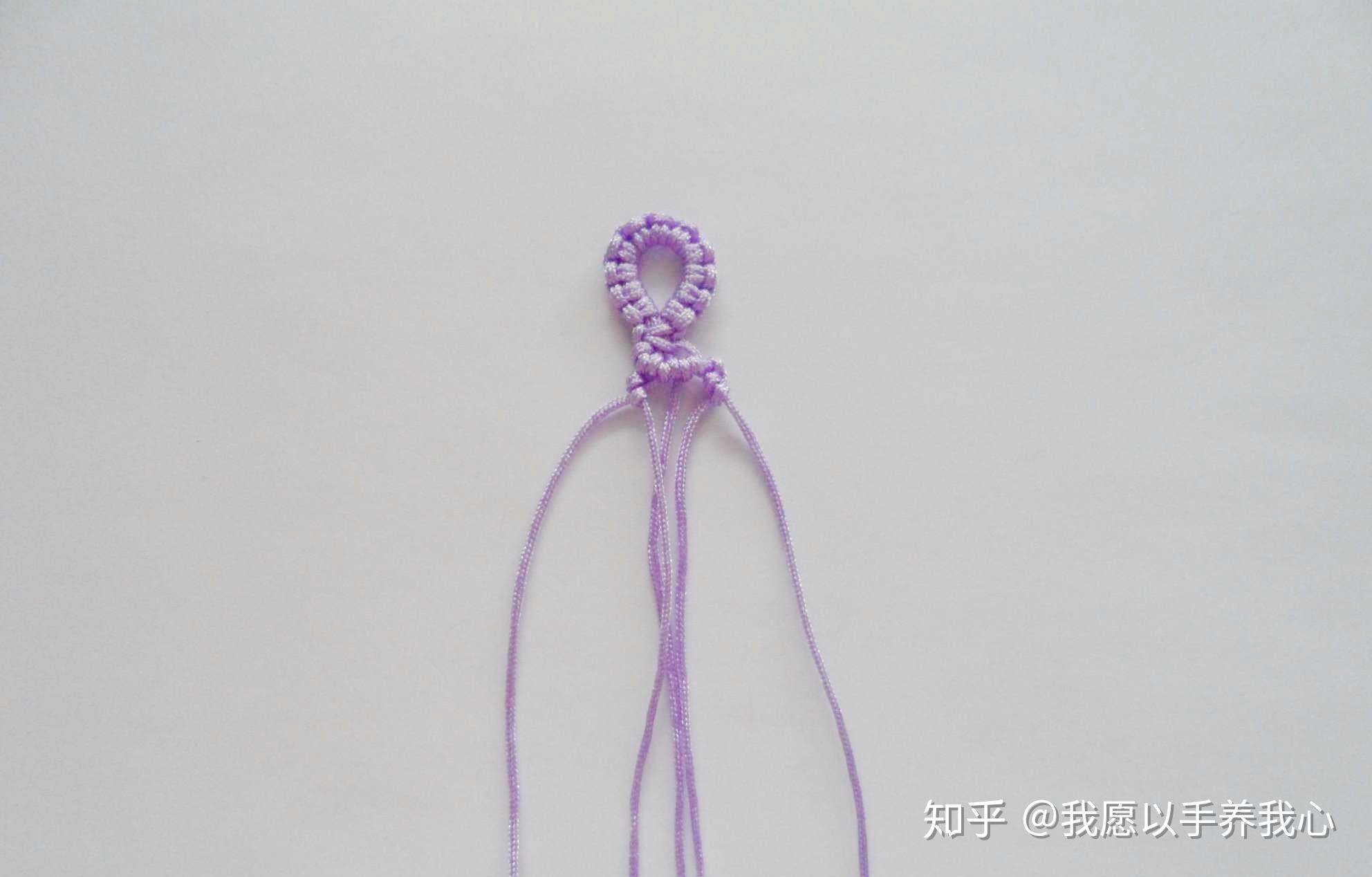 手工小姐姐教你如何做菱形串珠手链
