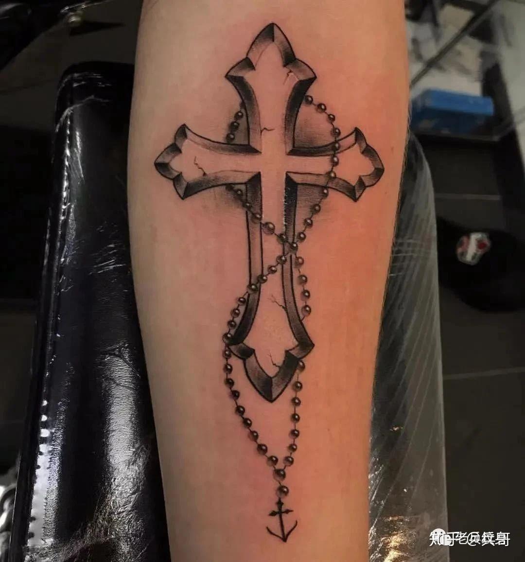 七宗罪十字架纹身图片