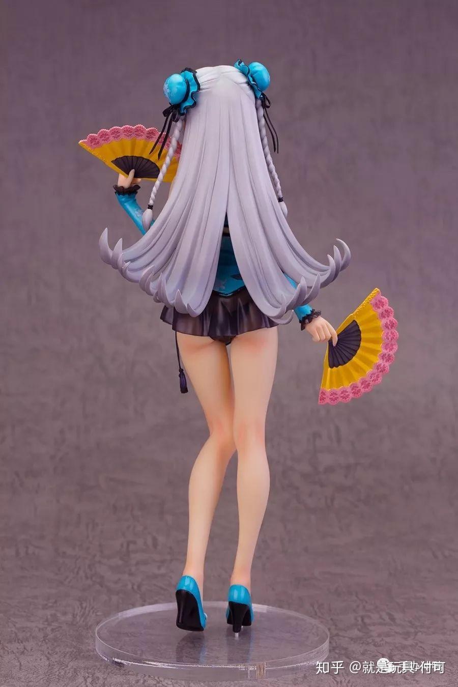 有兴趣的玩友可以在"手办冲鸭"公众号后台回复"爆甲",可以获取