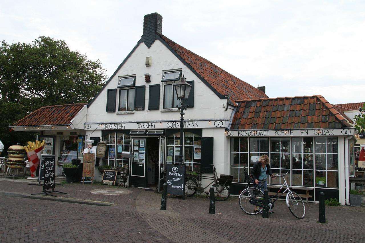 4. 寮步特色美食