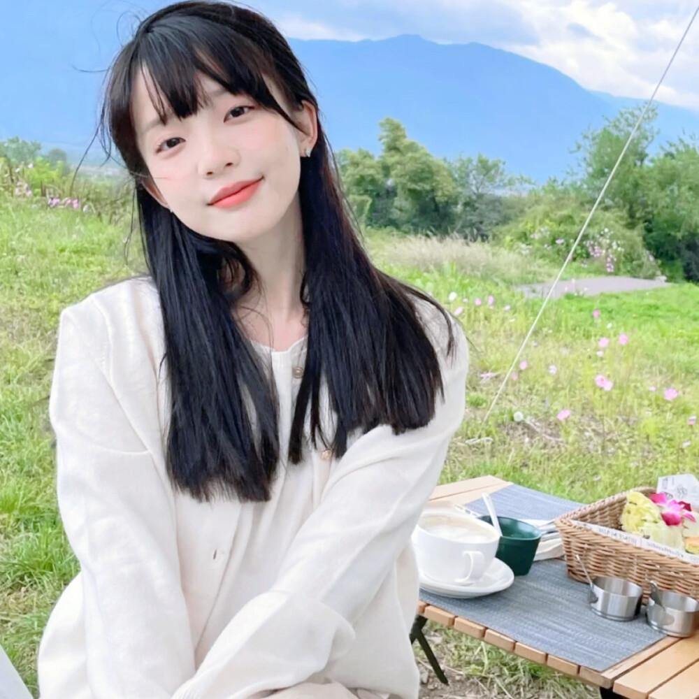 有没有干净温柔的女生头像推荐