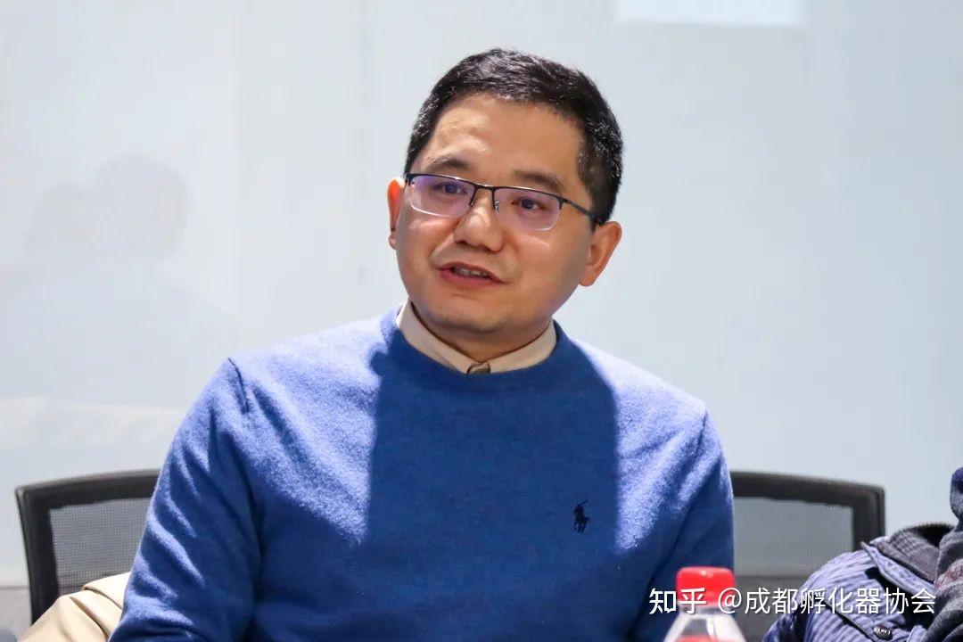 优客逸家信息科技有限公司联合创始人殷振华分享到,他作为一名拥有