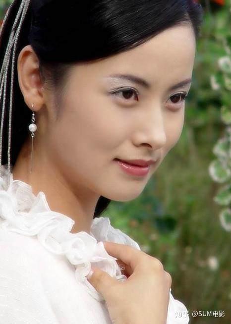 杨明娜:曾饰演"妖精"惊为天人,如今44岁成为"母亲专业户"