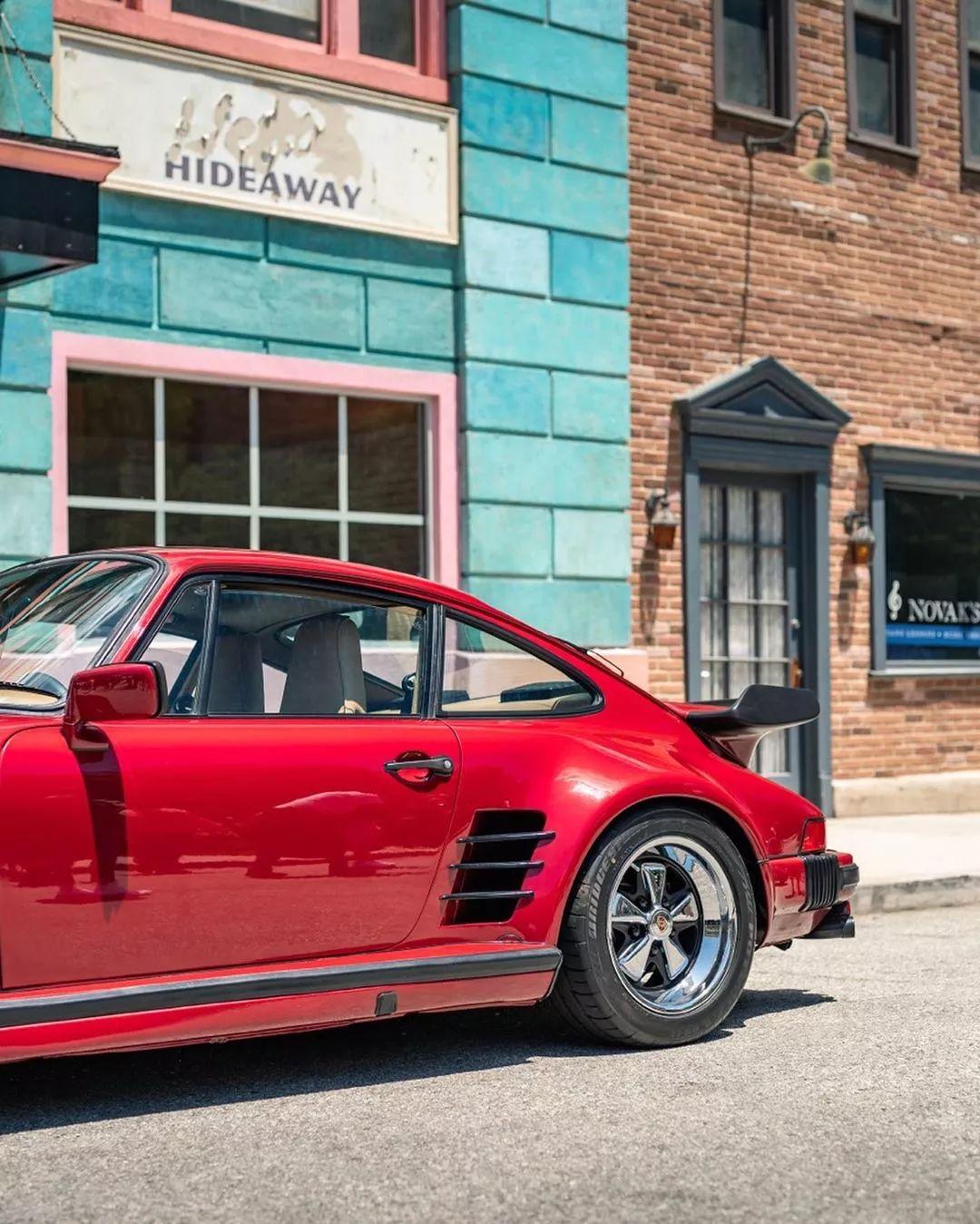 微店上新porsche 911 rsrkommune shop迷你粉红猪保时捷911 rsr 胸针