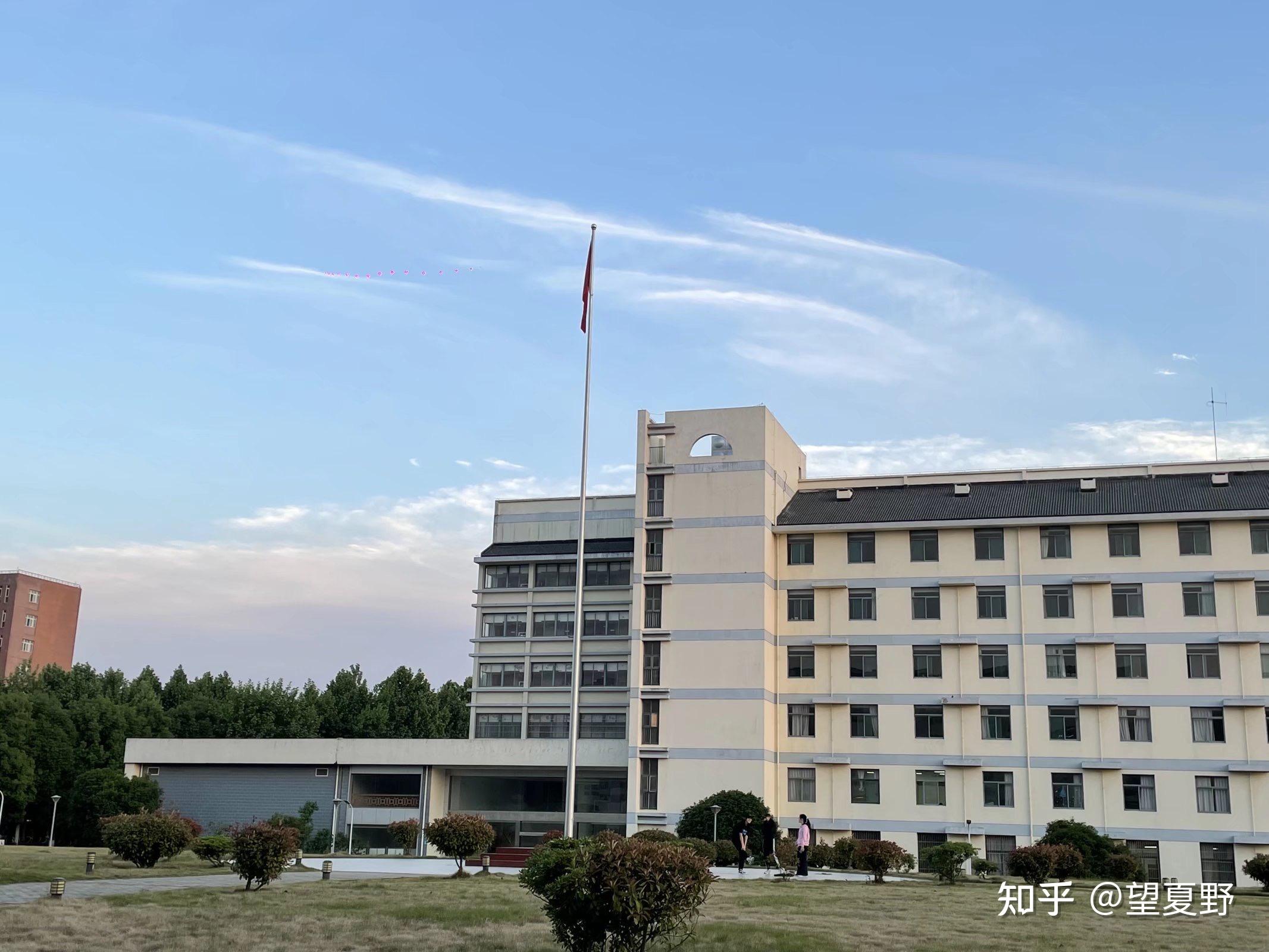怎样看待安徽大学蜀山校区