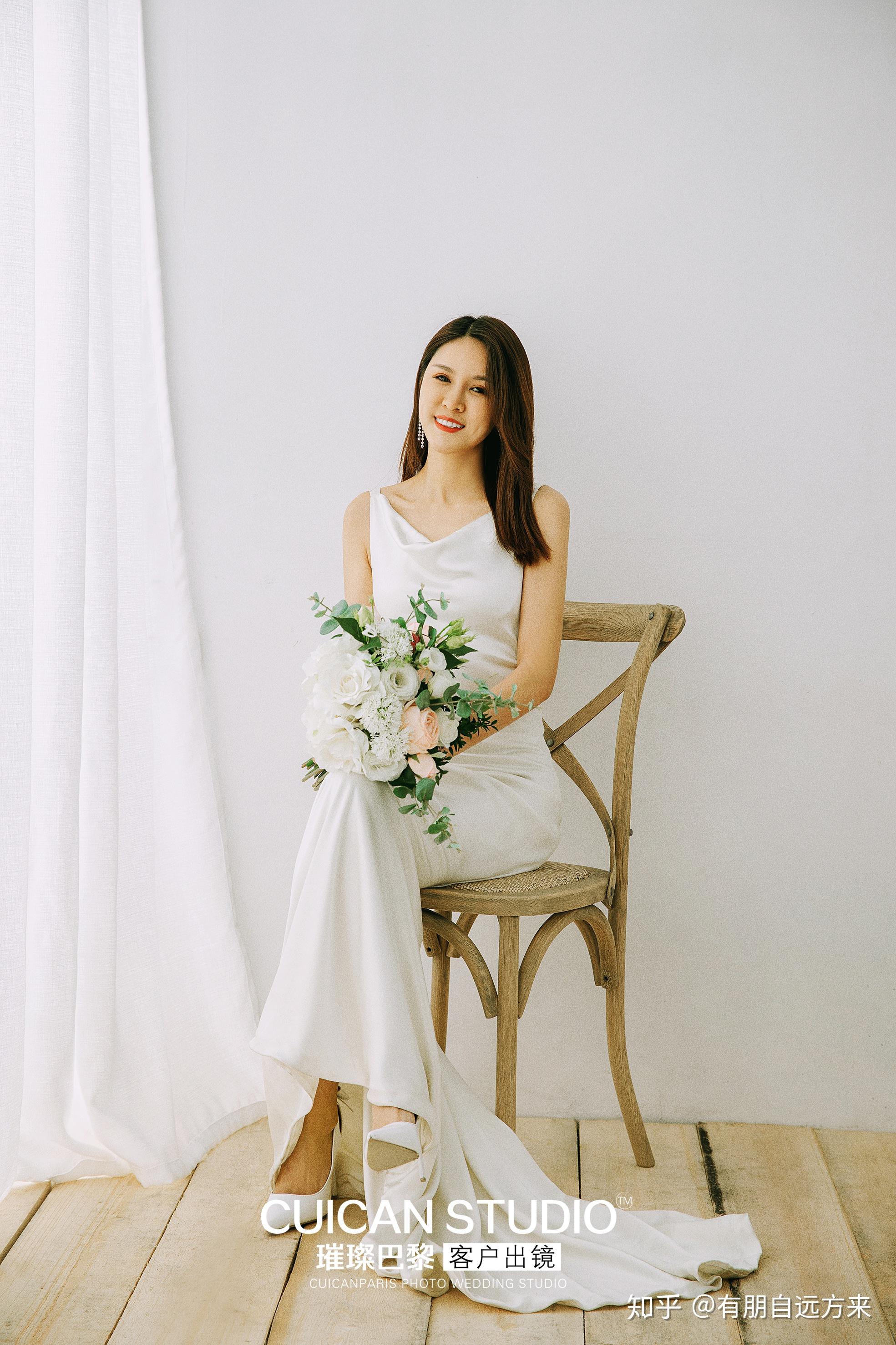 龙凤配婚纱照_婚纱照风格(3)