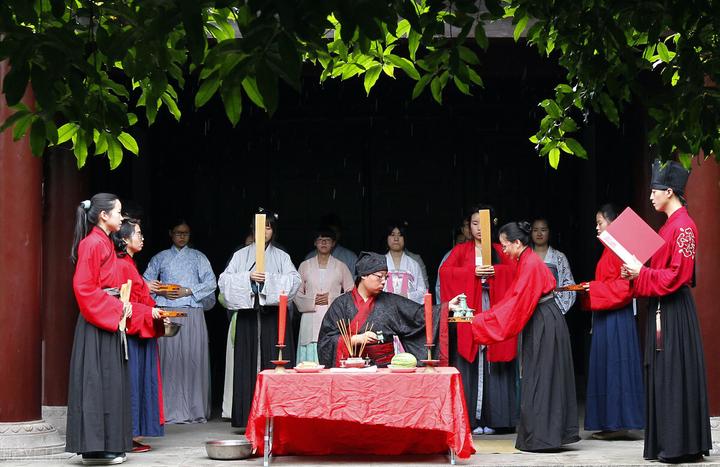 白酒百科:醉酒就是无礼无德,酒可无量,却要有度 - 知乎