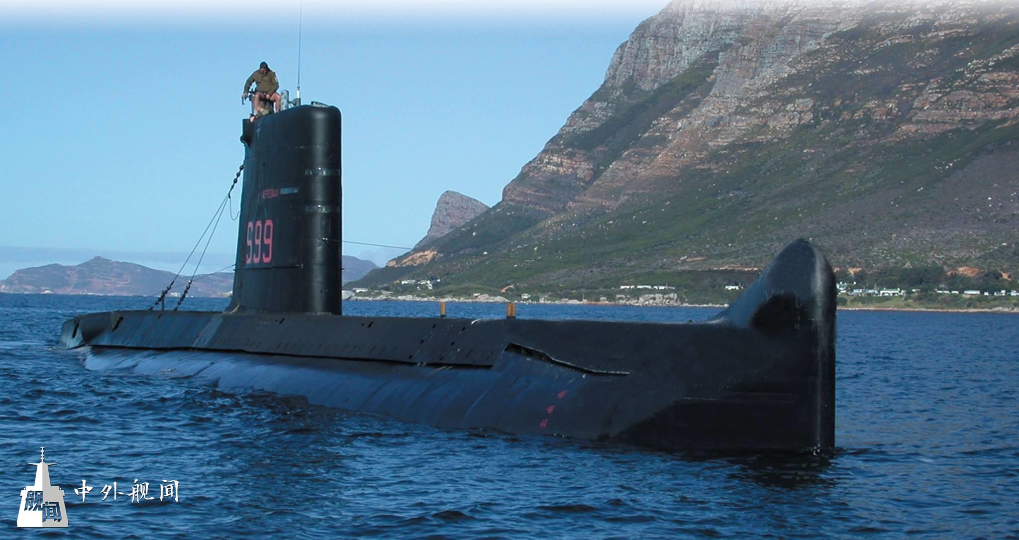达芙妮级潜艇图片