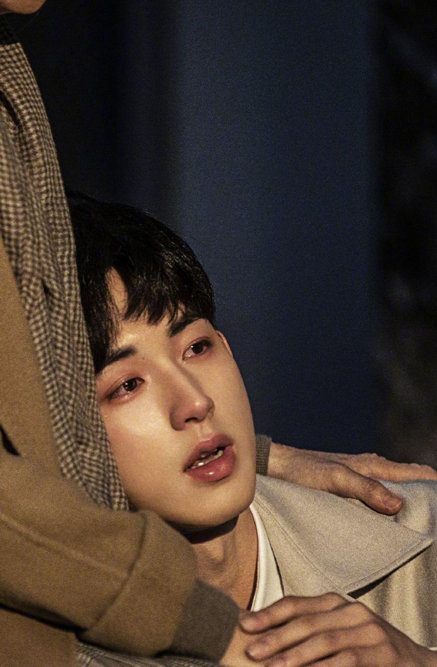 有哪些好看的男生照片可以做壁纸