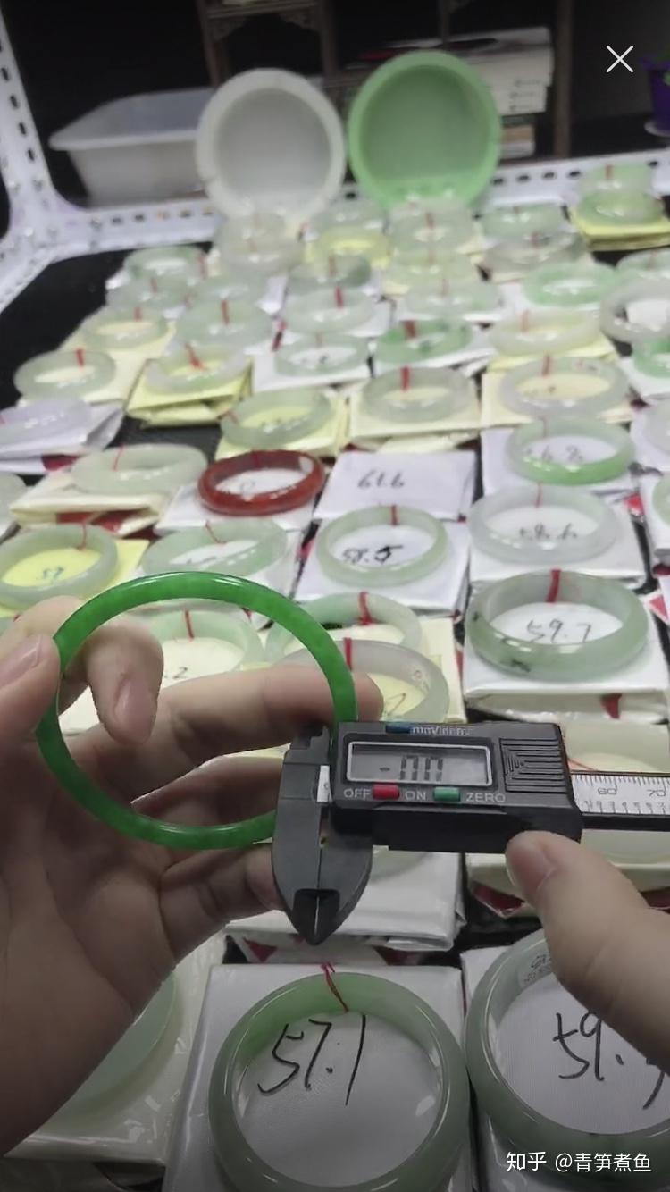 如何评估玉石之王翡翠的价值以及珠宝直播那些事儿