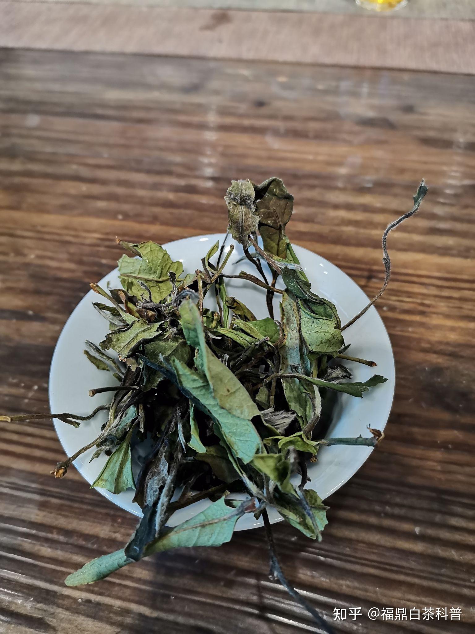 找一种茶它的样子不像茶叶有点像树枝那样喝了之后会回感觉很甘甜从来
