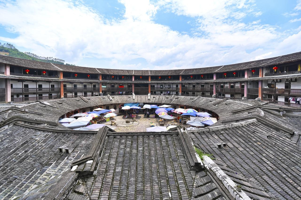 土楼的建筑艺术特色