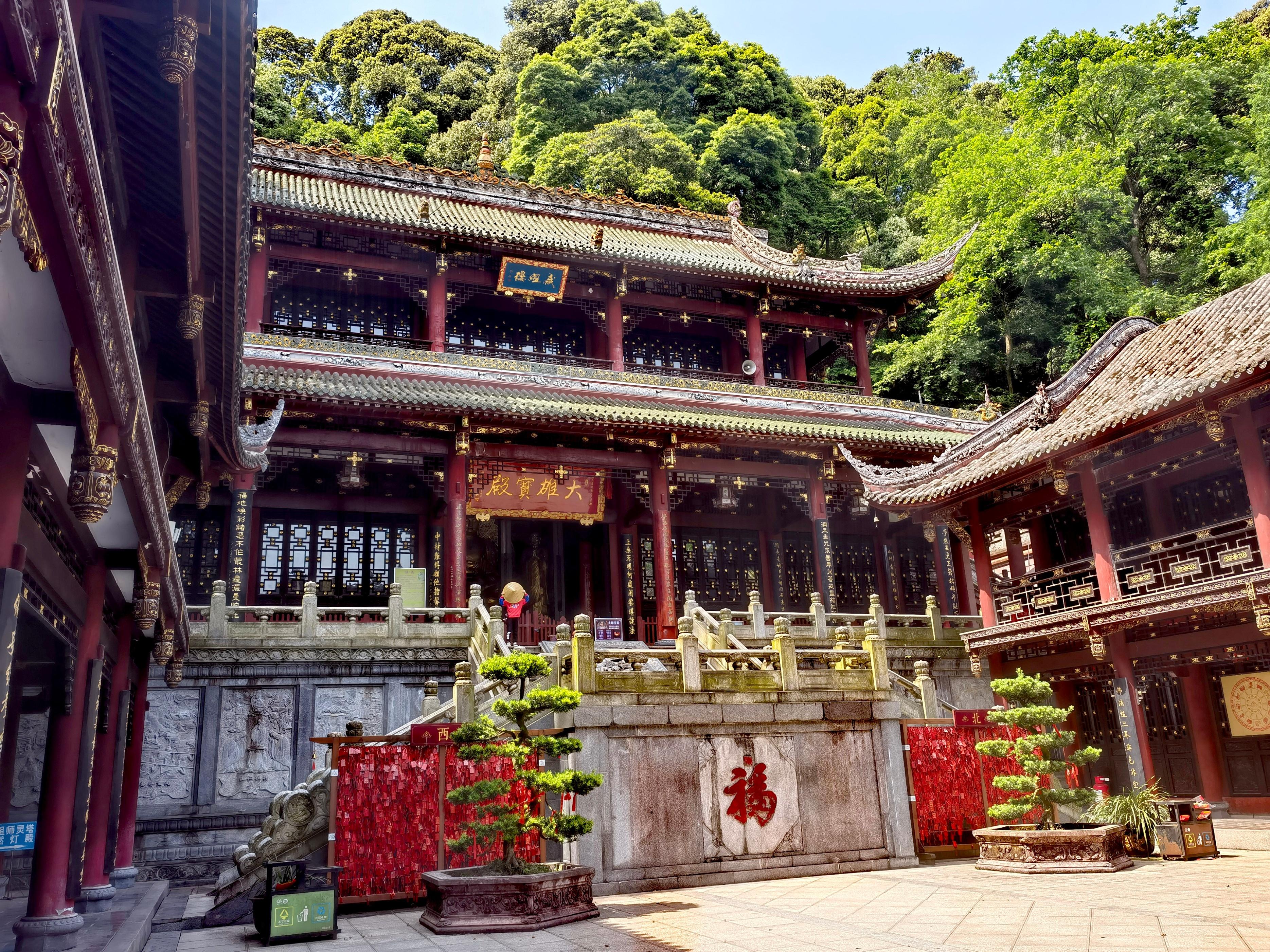 凤栖山古寺图片