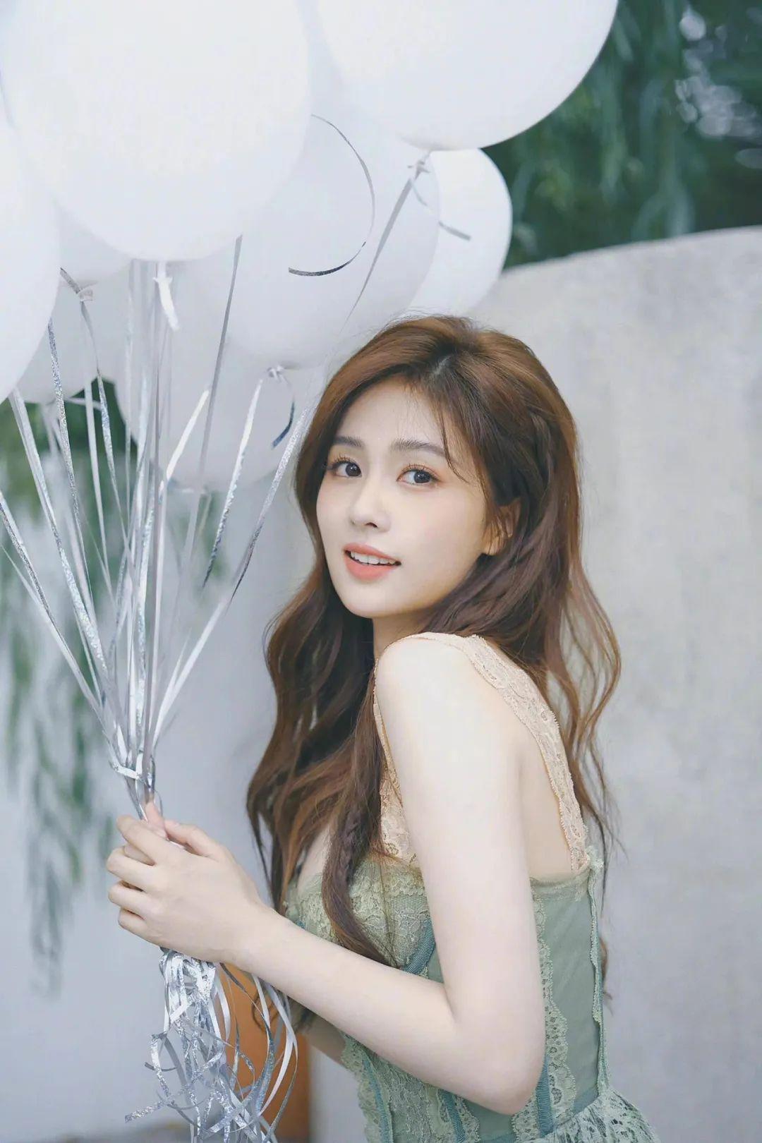 娱乐八卦 任敏、蔡徐坤、迪丽热巴、白鹿、张彬彬、陈哲远、张一山、刘宇、沈腾 知乎