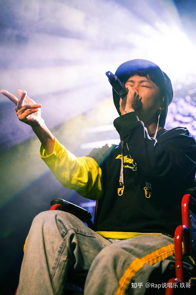 弹壳新纹身感谢芒果tv距离贝贝的新专也不远了