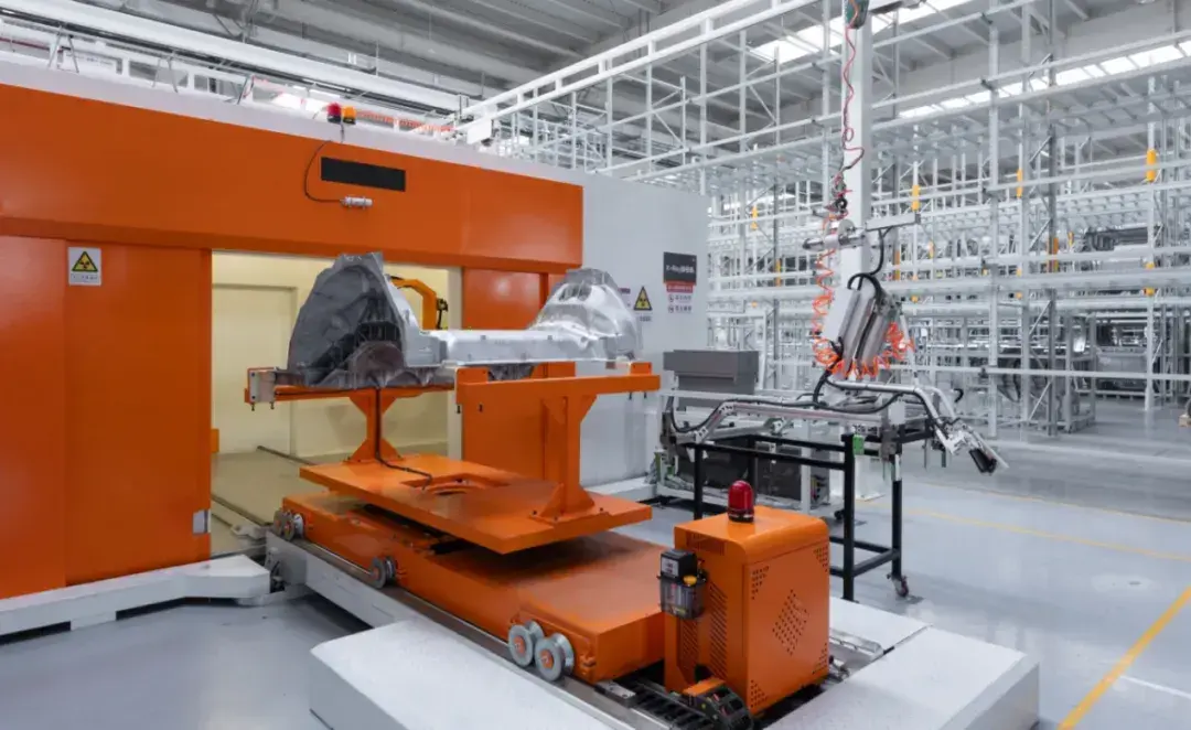 27分钟大定5万小米汽车搅动春水