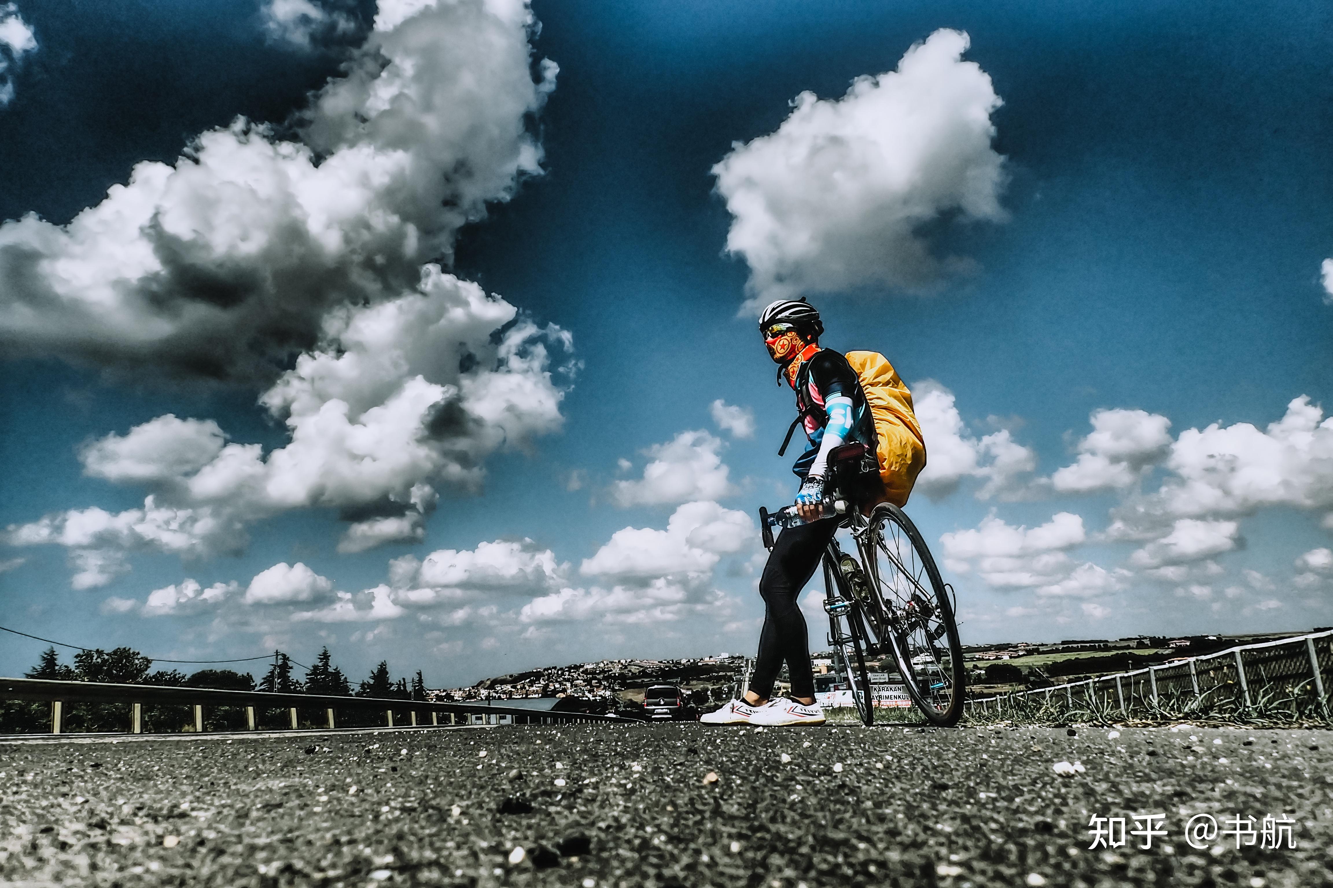 有哪些骑行当中拍过最帅的照片? - 知乎