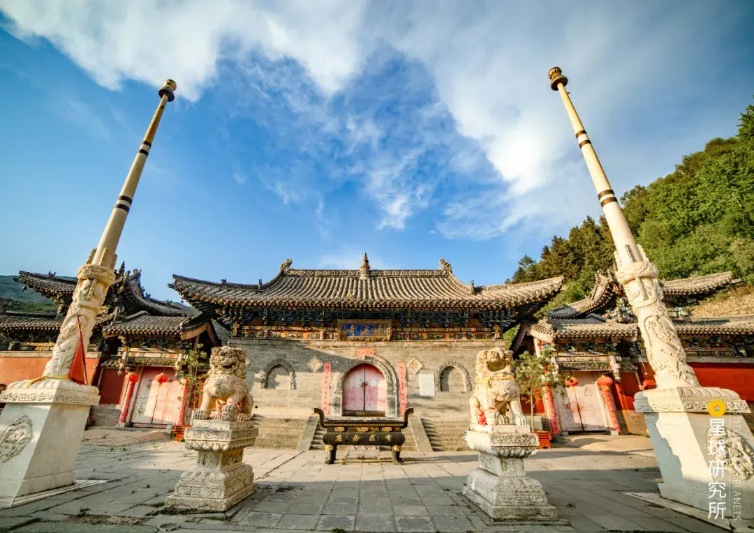 「五台山」是一个什么景点,有哪些吸引人的地方和游览建议?-五台山怎么样好玩吗