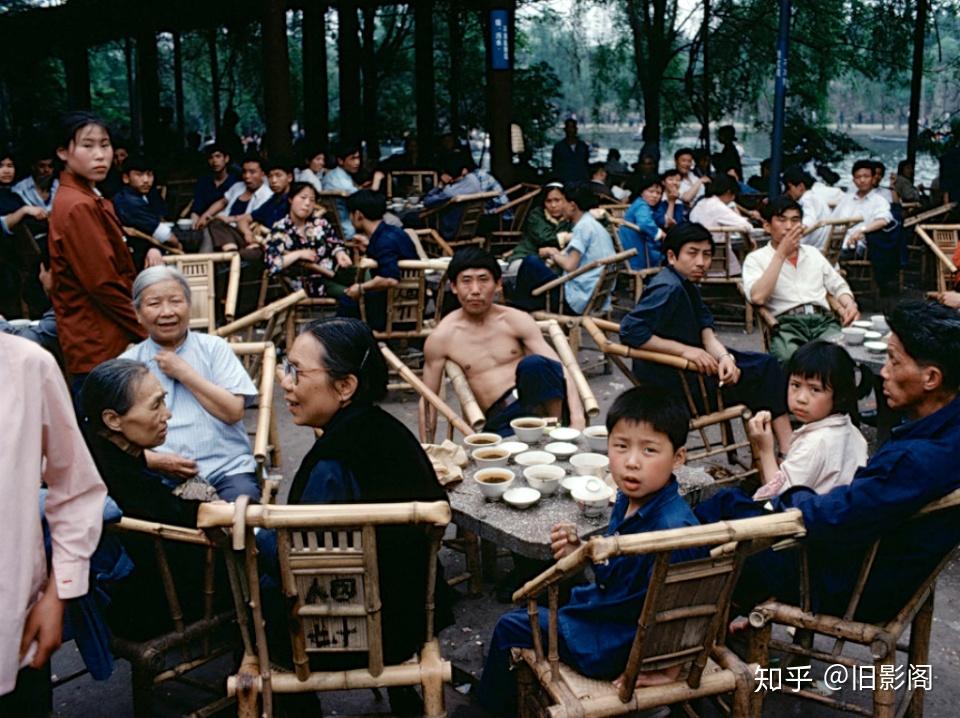 80年代中国是什么样的？你有照片吗？ - 知乎