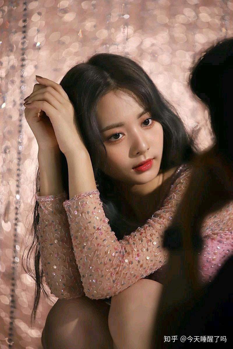 怎样评价 twice 周子瑜的颜值? - 知乎