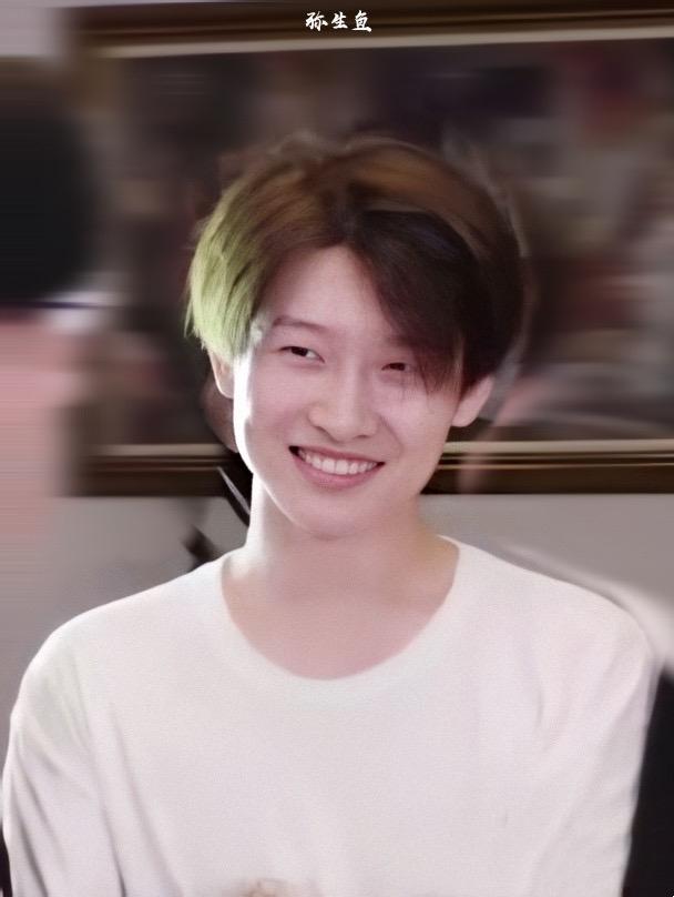 如何评论花少北的颜值b站up主