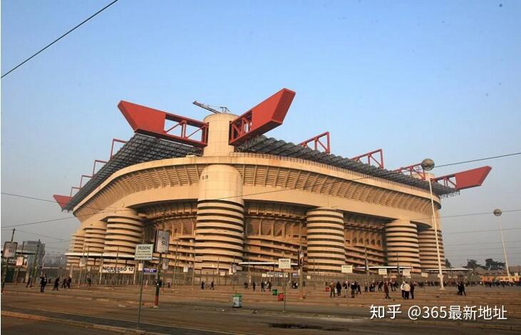 主场揭幕战对阵洛杉矶湖人