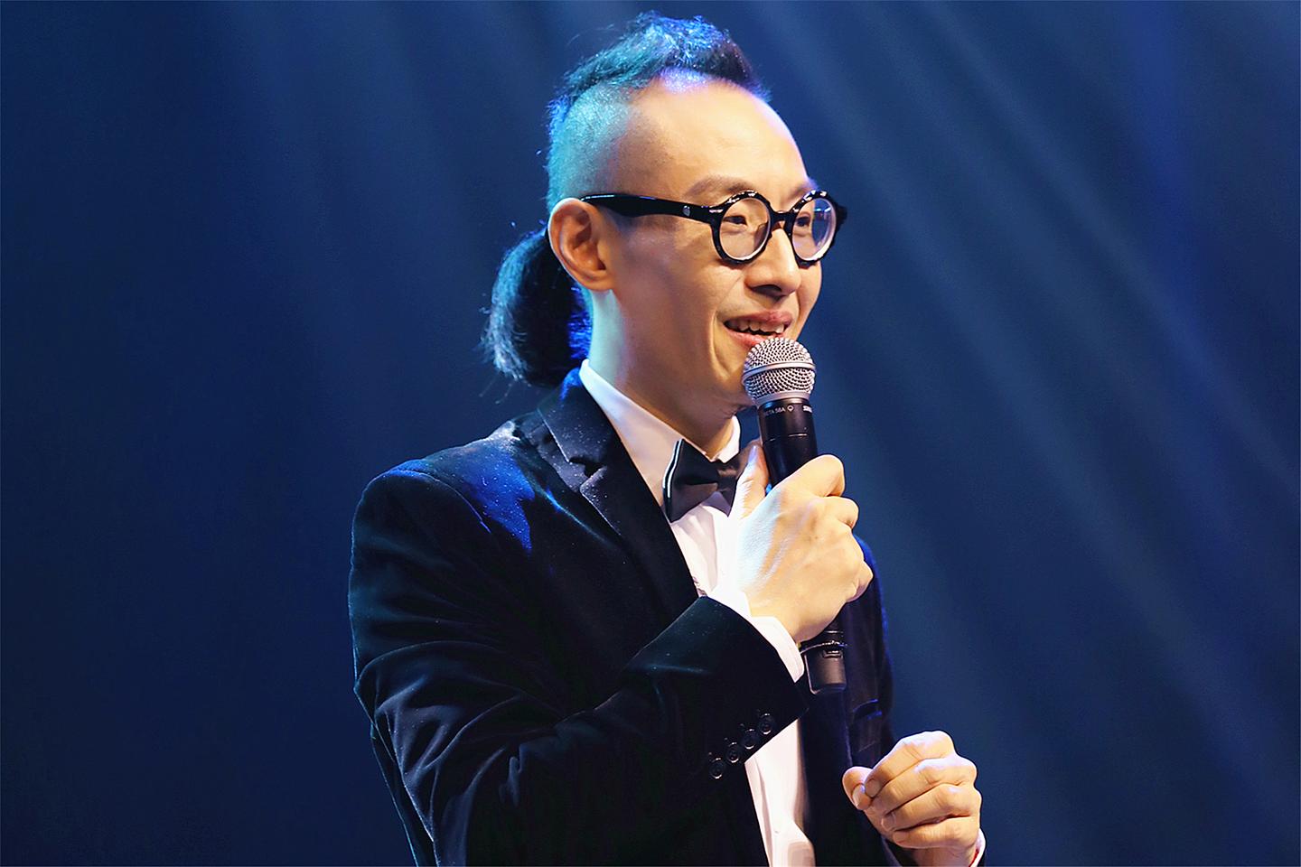 声乐专家顾浩哲老师小课教学现场视频在新浪/腾讯/哔哩哔哩b站5集连播