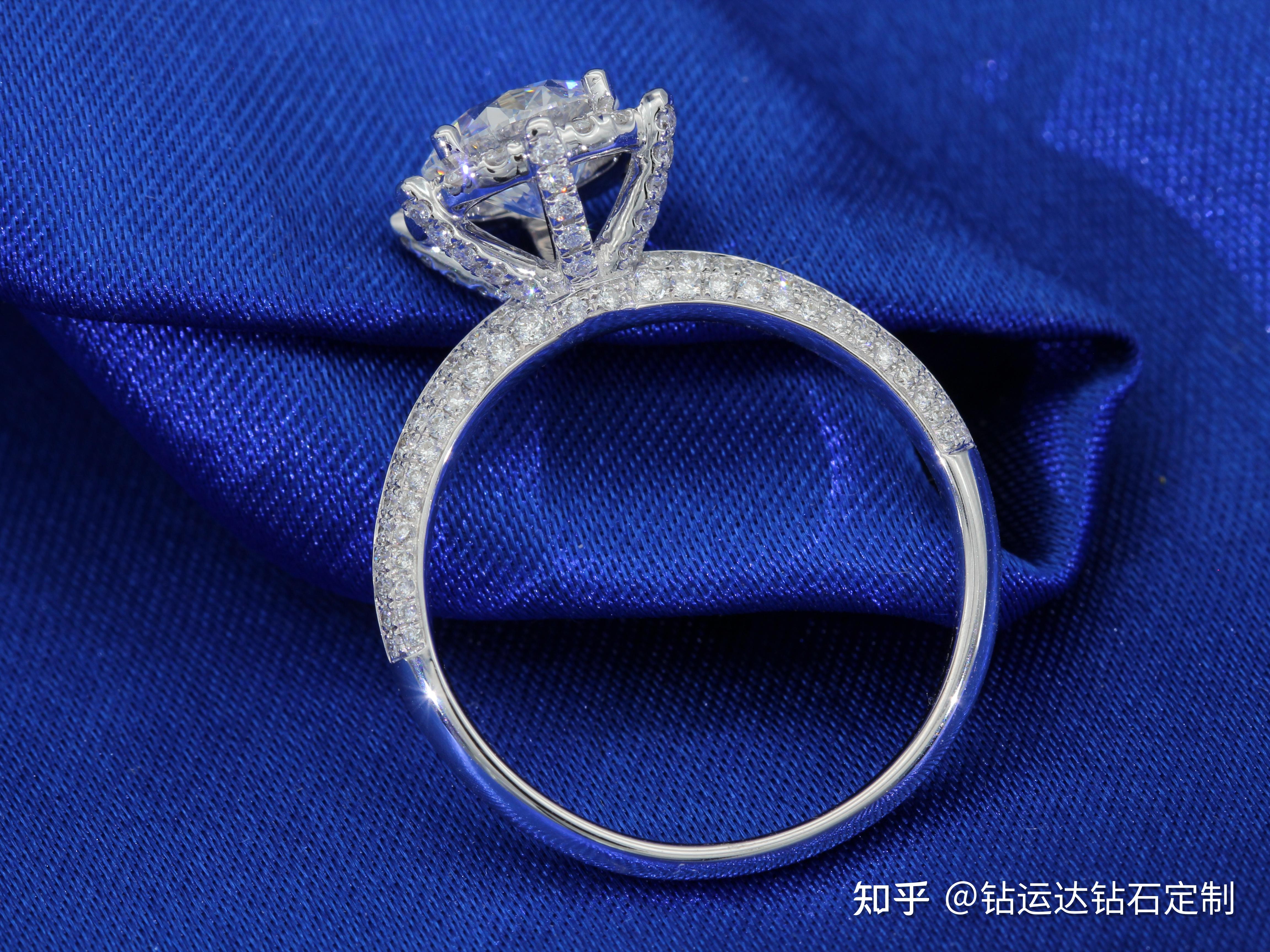 WISH热卖豪华群镶钻戒指环 长方形黄钻2克拉镶宝石彩钻戒指-阿里巴巴
