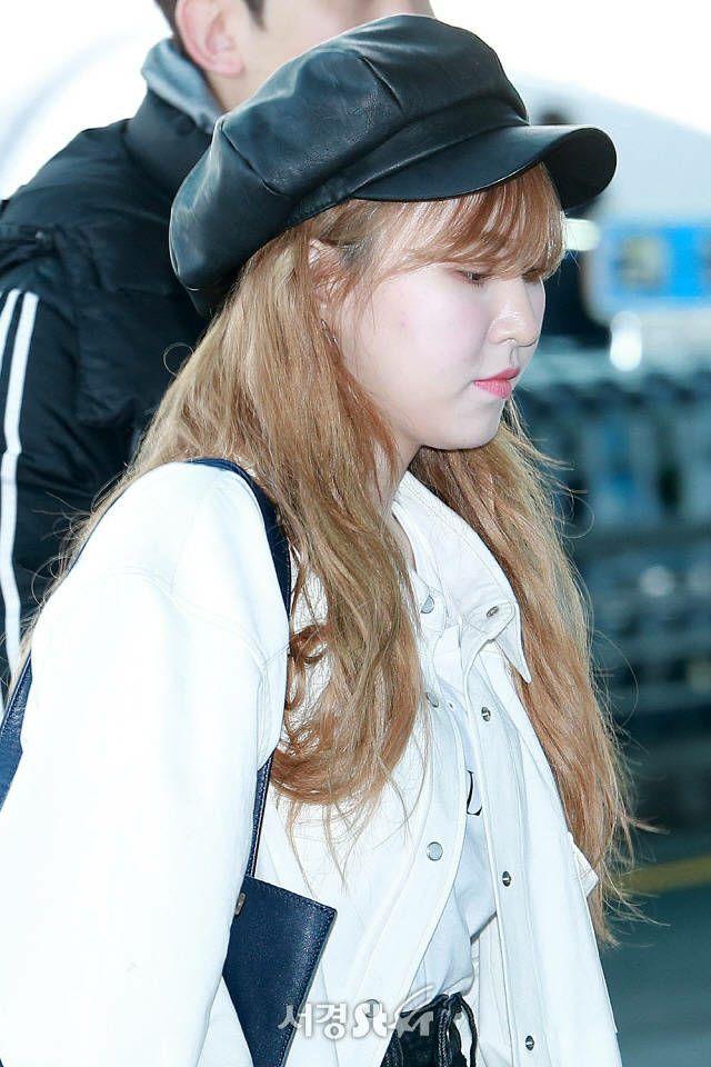 如何评价redvelvet主唱wendy的脸和颜及其五官