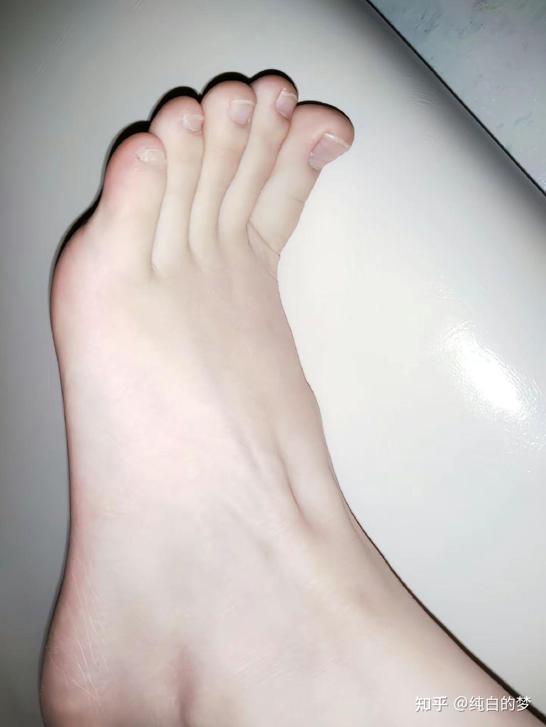 女生的脚底能有多漂亮?