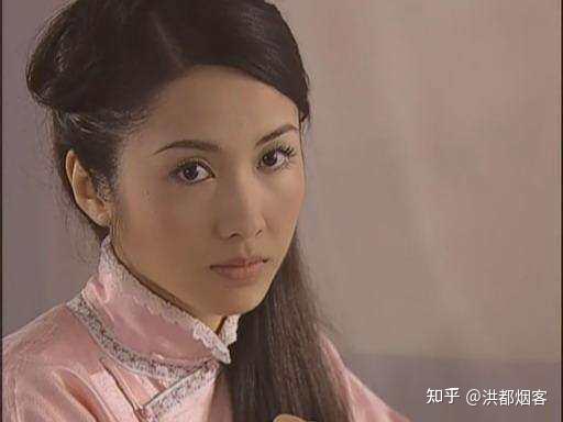 第三:侯佳·玉莹在《楚留香传奇》中黎姿饰演楚留香的红颜知己苏蓉蓉