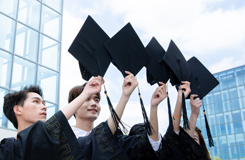 v2-32649a8647ba7ad63a6e977bb2ccc9d0_1440w.jpg?source=172ae18b