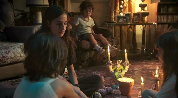 如何评价西班牙2017恐怖电影灵蚀又名韦罗妮卡