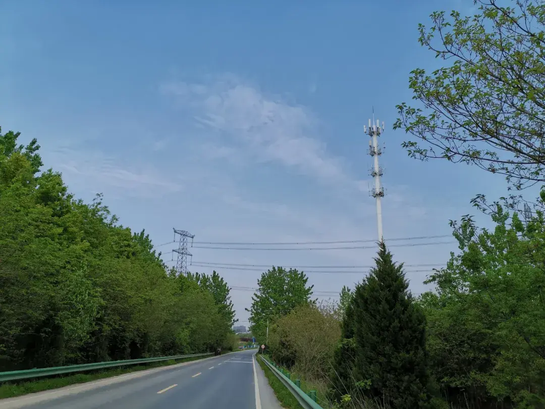 此次沈家坡至阿干镇段工程建设项目呈北南走向,与兰州市南环路,兰州南