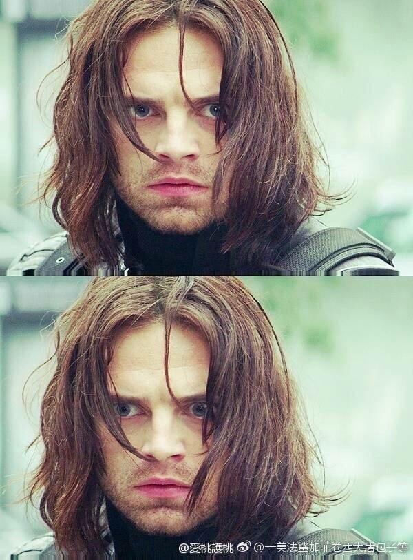 大家都有哪些塞巴斯蒂安斯坦 (sebastian stan)的美照(066254