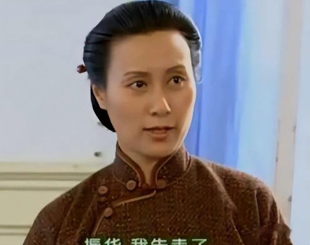 《情深深雨蒙蒙》解析32:李副官说自己穷得只剩骨气,把他气笑了
