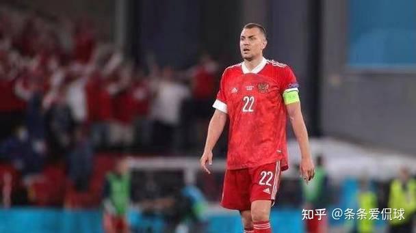 再见申花!金靴中锋无缘加盟,当红国脚或离队