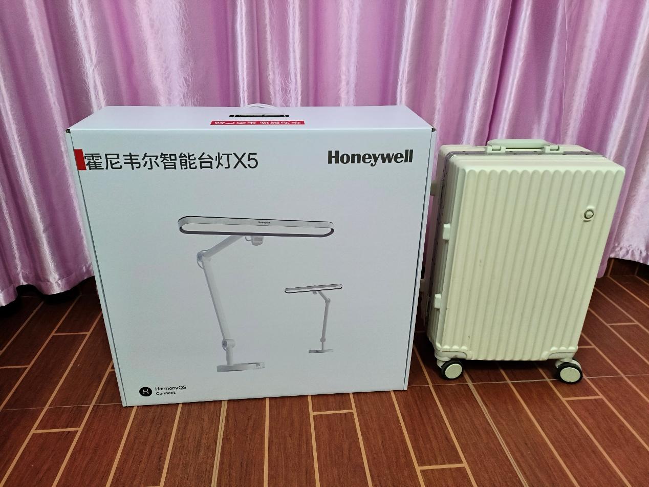 霍尼韦尔赛博护眼台灯深度测评：用科技重新定义“光”的舒适区 - 知乎