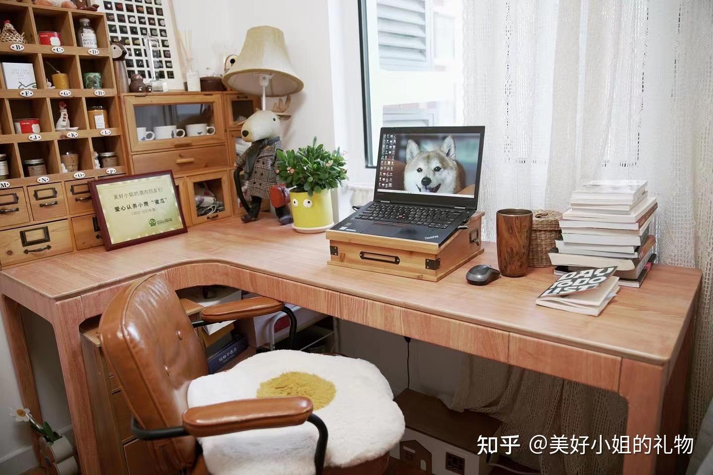 经常居家办公的你,是怎样在家打造出舒适的办公角落的? - 知乎