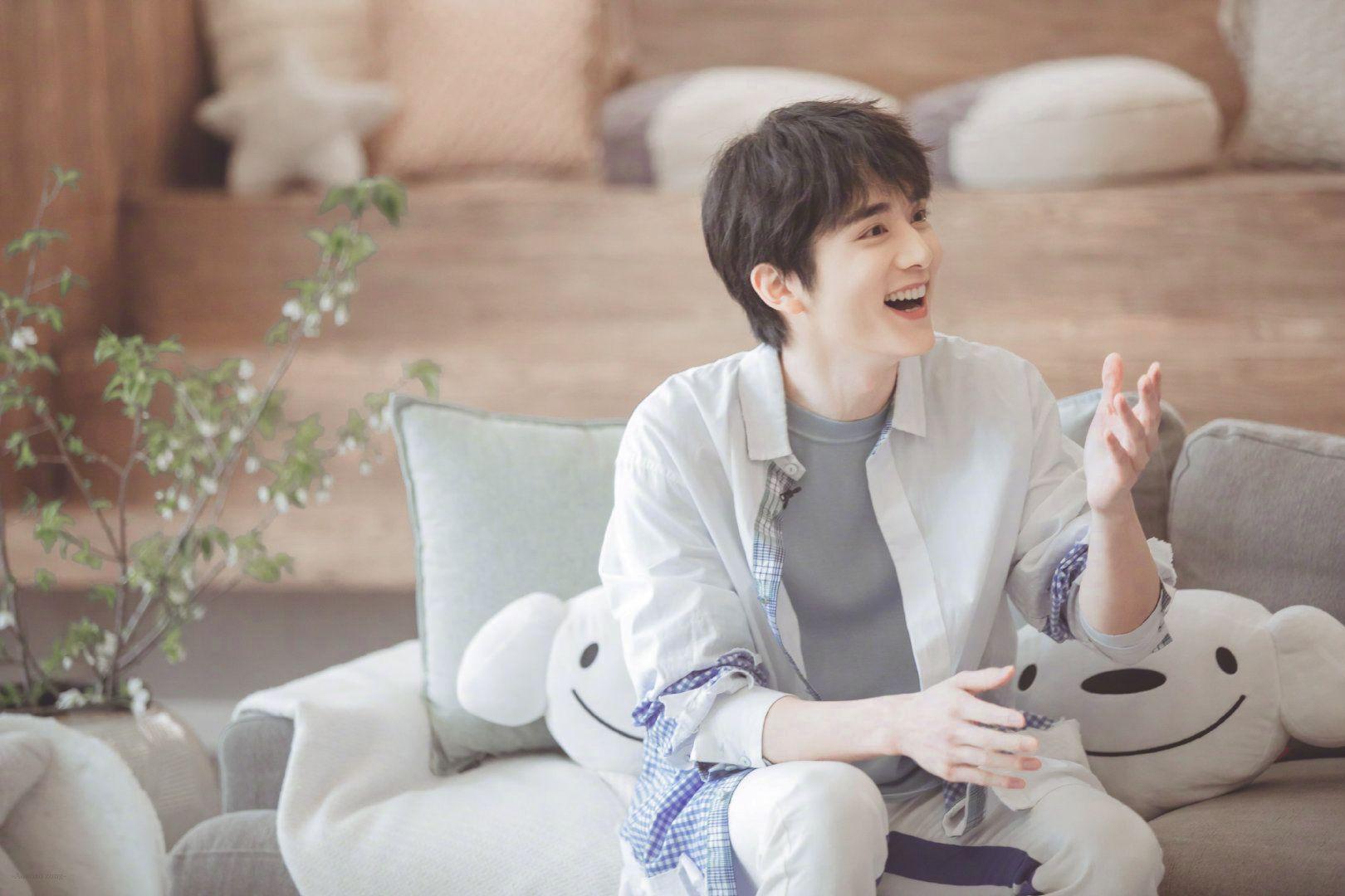 有没有张新成电脑高清壁纸