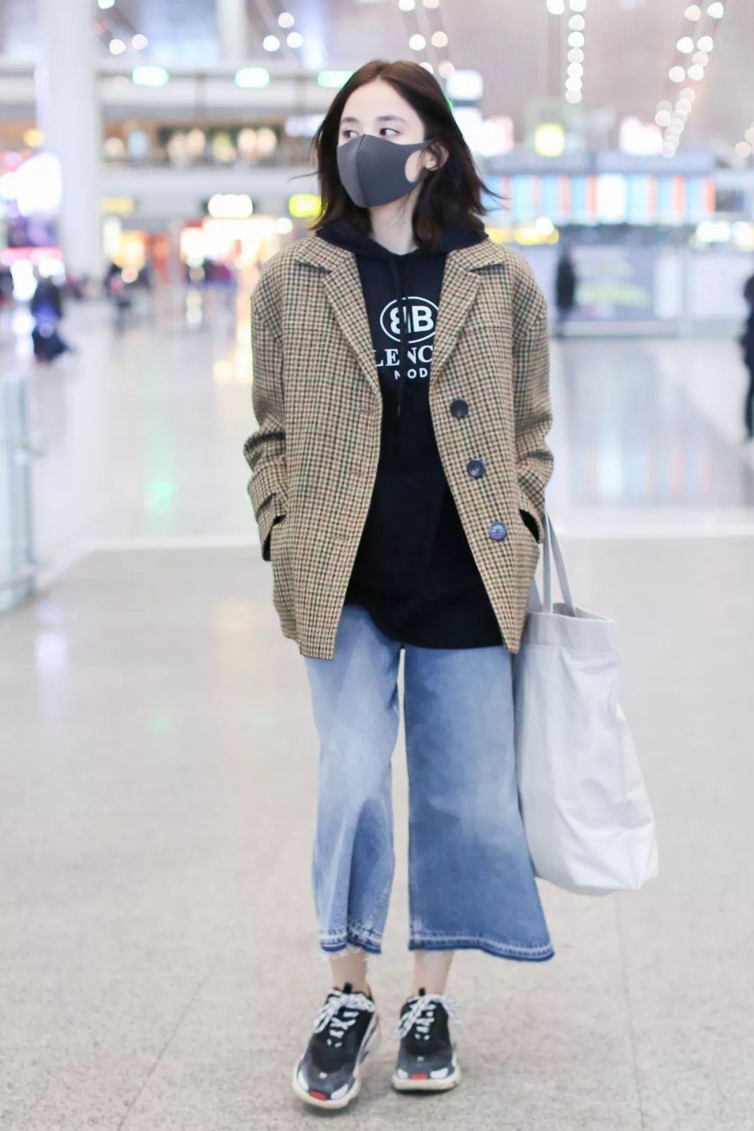 2021牛仔依旧很忙跟着刘雯宋祖儿李斯丹妮穿就对了