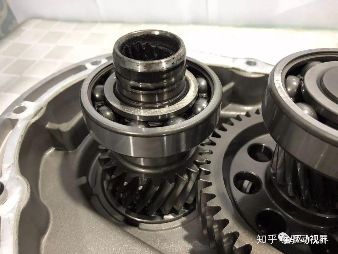 某电动汽车减速器拆解报告(2)一二三轴的拆卸 - 知乎