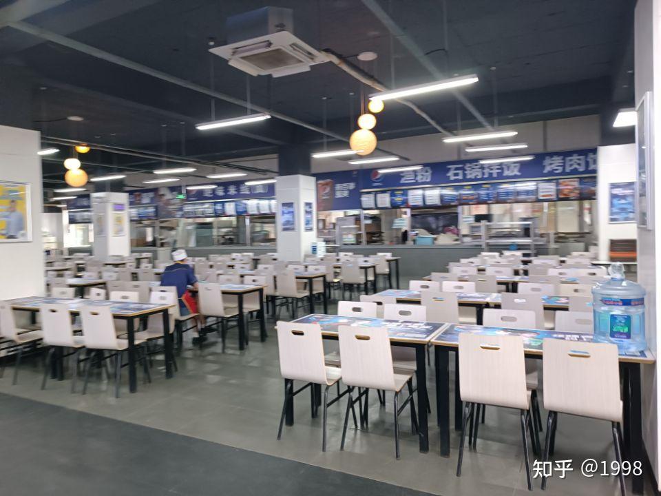 成都信息工程大学龙泉校区环境 - 知乎